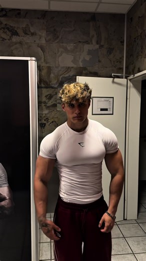 ,‘) Code SANDRO10 @Gymshark | gymshark code