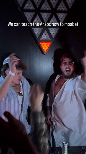 SAGI ŽĘHÂVí on Instagram: "The two most Zionist in the game 👊🏻🇮🇱 @ahavat_goldenboy #zion #israel #ufc #fighter #music"