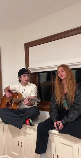 Guys I think she liked it @Nadia