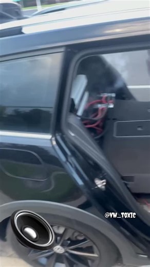 VW Seljaci on Instagram: ". . . . . . #vwfail #audifail #stereo #speakers #london #vwgolf #problem #broken #vw #fail #audi #belgie #nederland #amplifier #slovakia #poland #volkswagen #golf #canada #usa #deutschland #moscow #passat #current #balkan #slovenia #serbia #hungary #romania #bulgaria"