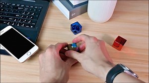 Watch fidget cube spinner toys on Amazon Live