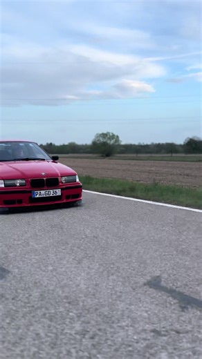 Exploring the BMW E36: Features and Lifestyle