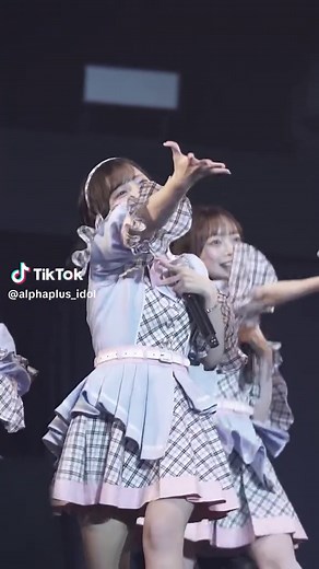 アイドル「アルファプラス」ライブデビュー！
