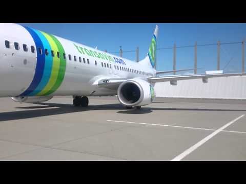 Boeing 737-800 engine testrun