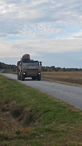 1.5K views · 4.2K reactions | Terrain, boue et adrénaline — les Griffons du #regimentmedical tracent leur route  #RideHard #Griffons #matossterre #armeedeterre #blindé | Régiment médical | Facebook