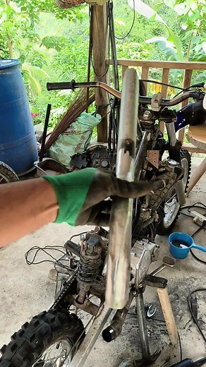 Motorcycle Repair: Welding Exhaust Pipe Techniques