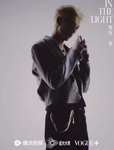 3.1K views · 127 reactions | 17.10 Yiwu - Shenzhen 17.10 Shenzhen - Yiwu. terbang di siang hari...hitung cuman beberapa jam, Apakah anda berniat menjadi pekerja keras #wanghedi #dylanwang | Mak Candu Cdrama | Facebook