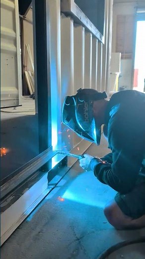 Containers aménagés : dans les coulisses de l'atelier 🔧