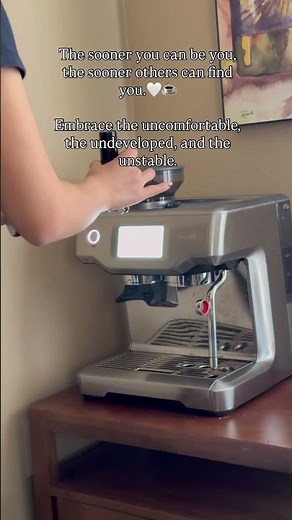If you’re figuring things out, don’t want a traditional career, & enjoy balanced living, welcome☕️