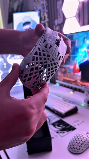 ATK Ghost Mouse Review: Clean Gaming Setup