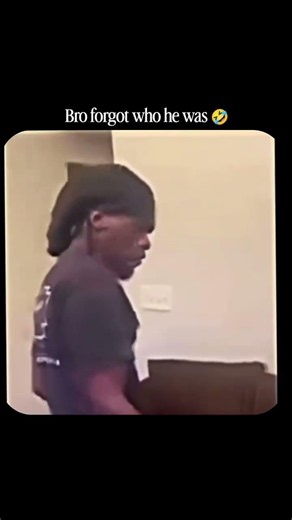 Bro forgot who he was🤣🤣🤣🤣