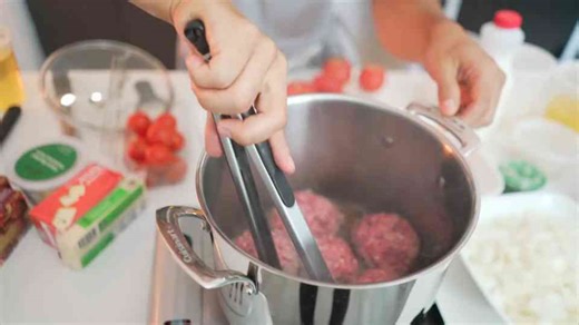 $10 vs $50 Comfort Meal_ Pro Chef & Home Cook SHOWING OFF!!