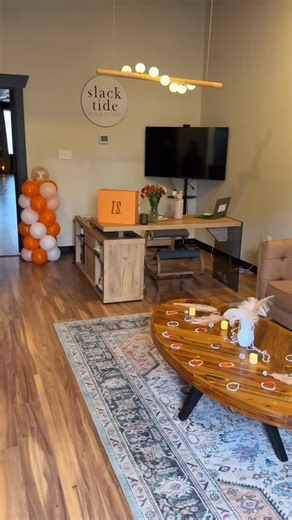 15 reactions | That’s curtains on our pop-up vinyasa celebrating The Life of a Showgirl AND Christine’s 250th class! We flowed, sang and shimmied our way through Taylor’s newest album like the showgirls we are. Congratulations to Christine for completing 250 classes - we are in absolute awe of your commitment to your practice. Our community wouldn’t be the same without you! | Slack Tide Yoga Studio | Facebook