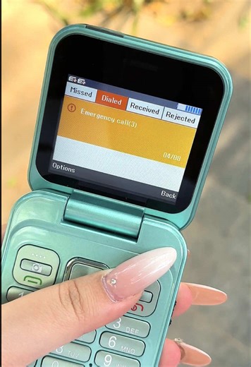 Mini téléphone fuffi disponible. #fuffi #miniphone #fyp #creatorsearchinsights #FêteDesAmoureux