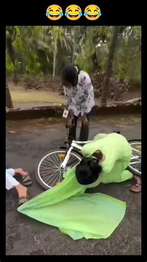 “Hilarious Human Fails Caught on Camera” 😂 #usa #funny #short #shortsfeed #comedy #fails #trending