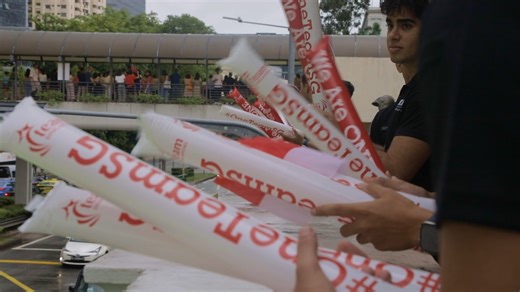 15K views · 339 reactions | Showing our love for Team Singapore’s Olympians  during the open-top bus parade today. SCDF salutes 﫡 you for doing our country proud! 﫶 | Singapore Civil Defence Force | Facebook