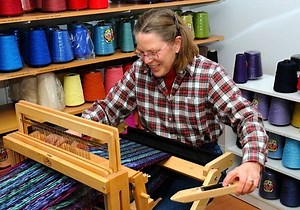 WEAVING WORKSHOP  A Vacation Week Family Program
