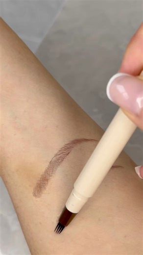 The Brow Technicians Microblading Pen #eyebrow #makeup #microbladingpen #eyebrowtutorial #beauty