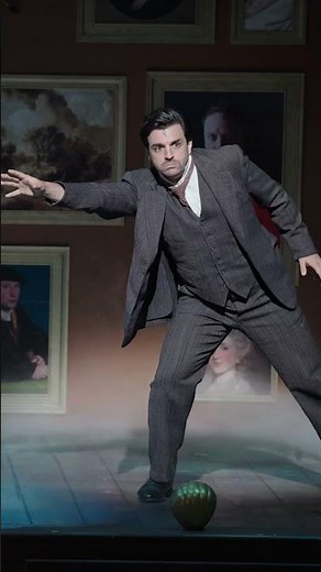 "A Gentleman's Guide to Love and Murder" at Olney Theatre #musicaltheatre #murderplot #comedy