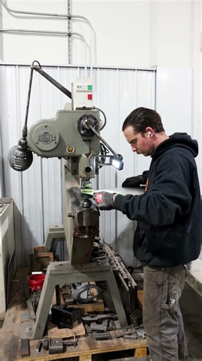 Using the Pullmax to get the initial shape for this section of the '57 Plymouth rear quarter panels.