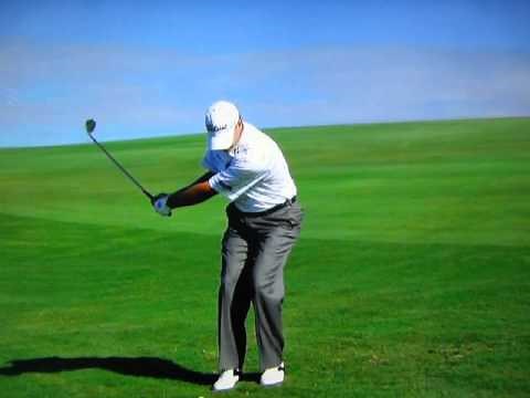 Steve Stricker - Pitch Shot (Slow Motion)