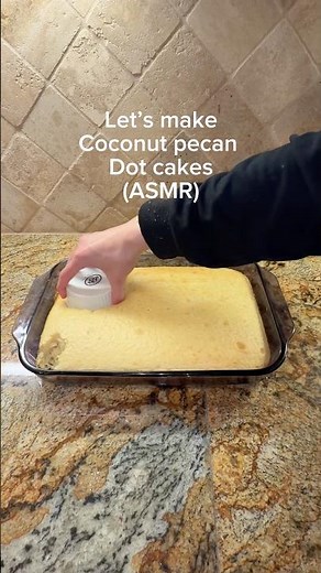 How to make the Coconut Pecan Dot Cakes at home🥥