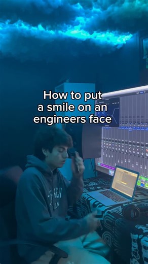 STUDIOCLOUDCITY on Instagram: "book a session #audioengineer #musicproducer #recordingstudio #producer #music #musicproduction #soundengineer #mixing #studiolife #recording #studio #mastering #studiolife #protools #logicprox #flstudio #hiphop #beatmaker #songwriter #singer #mixengineer #reels #explorepage #viralreel #chicago"