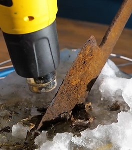 28K views · 34 reactions | Incredible knife hacks: Ways to sharpen, clean and create knives! | 5-Minute Crafts Family | Facebook