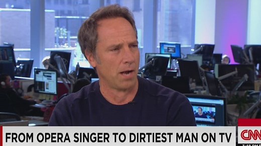Mike Rowe sings opera on live television