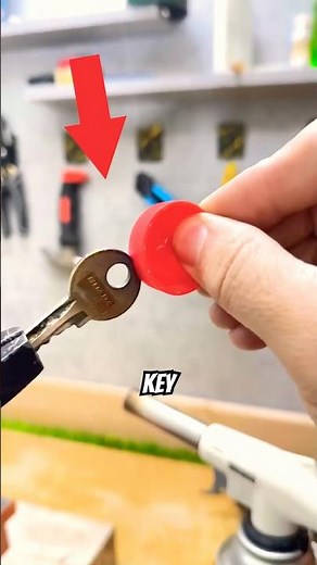 Custom key cases for easy identification! (@mendlylab)
