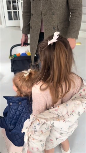 Caley Chelios | We took the cuties to a pop-up and pasta in Chicago 💌 @amazinggraciesboutique @chicfromchicago @eatpastavia 🤌🏻 | Instagram