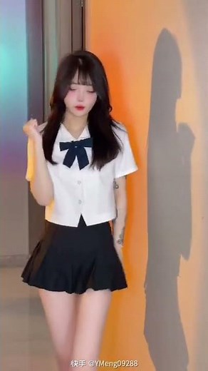 🥵Hot mini skirt chinese girl