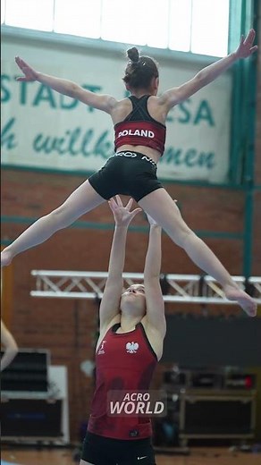 This is a very dangerous move, but they master it - Acrobatic gymnastics #acrobaticgymnastics