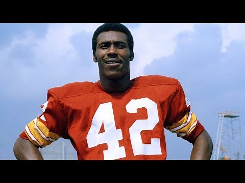 Charley Taylor, Washington Hall of Fame receiver, dies at 80