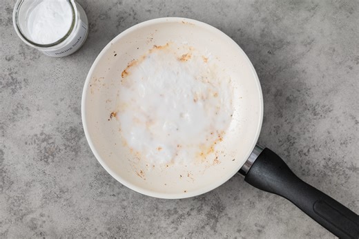 Here's How to Clean Burnt Pots and Pans Without the Elbow Grease