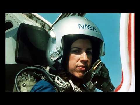 Ellen Ochoa 2017 U.S. Astronaut Hall of Fame Inductee