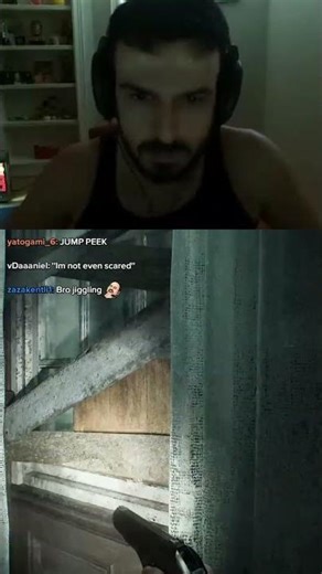 jiggle peeking in a horror game