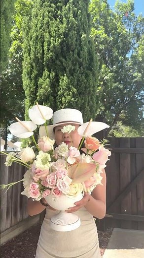 Creating a dreamy wedding centerpiece from start to finish