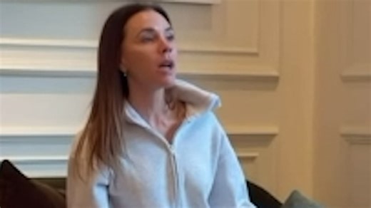 Victoria Beckham sings Spice Girls hit with Cruz in rare performance