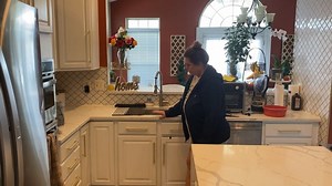 Watch easy to storage on Amazon Live