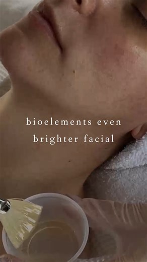 Reveal your ✨brightest✨ skin yet with the Even Brighter Facial—designed to target stubborn dark spots, uneven tone, and signs of photoaging, all without irritation. It’s powered by vc10 Pro Bright, our professional-strength serum with 10% triple-sourced antioxidant vitamin C, mandelic acid, and an azelaic acid derivative for serious brightening results.  | Bioelements Skin Care | Facebook