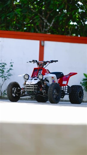 The 1996 Yamaha Banshee 350