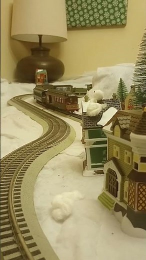 On30 train high balling out of town!