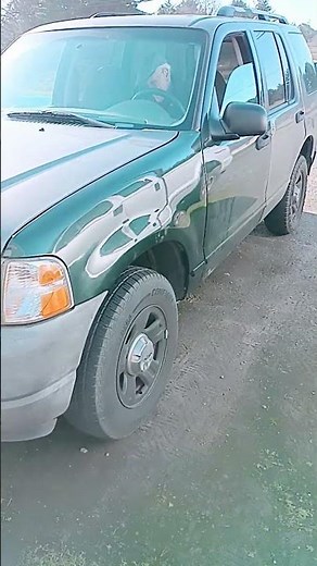 2002 Ford explorer door n fender replacement was totaled