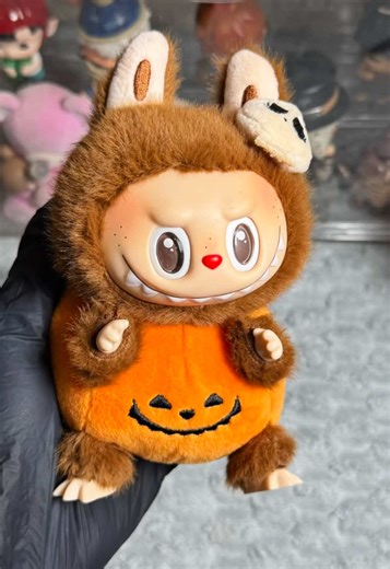 Unboxing Labubu Halloween Figures for Halloween Fun