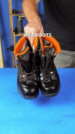 5-Minute Repair on Instagram: "How to make a DIY boot dryer using a PVC pipe 😎 #5minrepair #wetboots #smartsolutions #pvcpipe #doityourselfproject #doityourself #5minutecrafts"