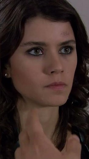 ¡Eres un cobarde! - Amor Prohibido | Aşk-ı Memnu #berensaat