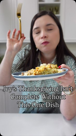 Rich, savory, and meaty, giblet gravy is made with turkey giblets, the odds and ends of a turkey after it’s been prepped for purchase. Learn how to make this Southern delicacy below or visit the link in our profile to save it to your @myrecipes box! Ingredients: -Giblets and neck from a turkey -5 cups turkey broth (store-bought or homemade) -1 cup chopped onion (from 1 small) -1/2 cup diced carrot (from 1 medium) -1/2 cup chopped celery (from 1 large stalk) -1 bay leaf -1 tsp. dried thyme -Pan d