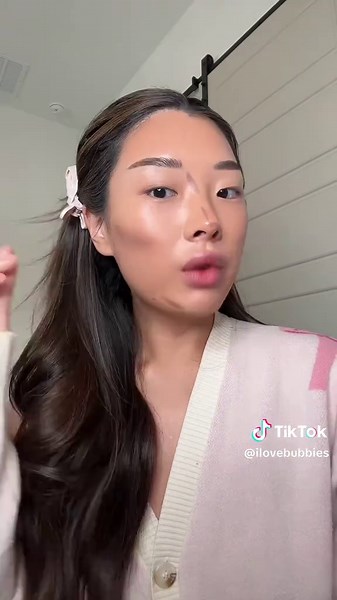 Game-Changing Smooth Blur Contour Stick Review