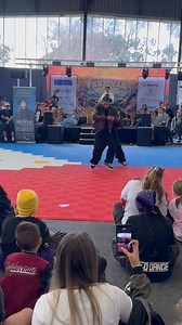 Hip hop competition: Nextpage group wins the Cell Division category at today’s Cranbourne Festival and Bumper2Bumper Car Show 2025 held at the Cranbourne Turf Club in Cranbourne. Official photographer: Angelito Valdez Photography. Media partner: The Philippine Times Brought to you by Ed and Obeth Guevarra of EMG Cargo Services. Emcee: Jovie Adeva | The Philippine Times (Australia)